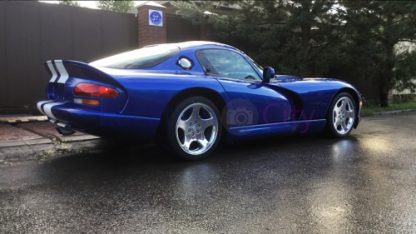 Автомобиль Dodge Viper GTS 1997